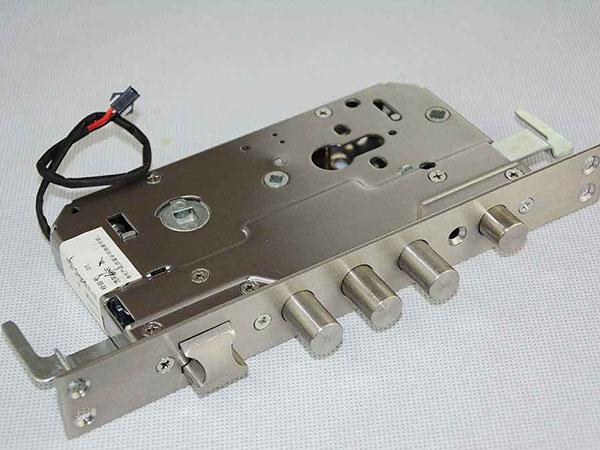 定日24小时上门开锁公司